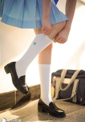 《高压监狱》完整版在线观看视频_720免费在线观看